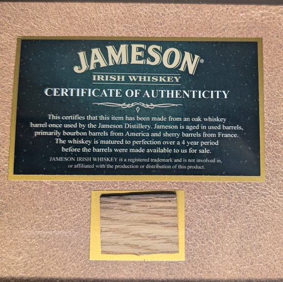 size 8 | Jameson whiskey barrel ring with two 14k yellow gold inlays - Picture 5 of 5